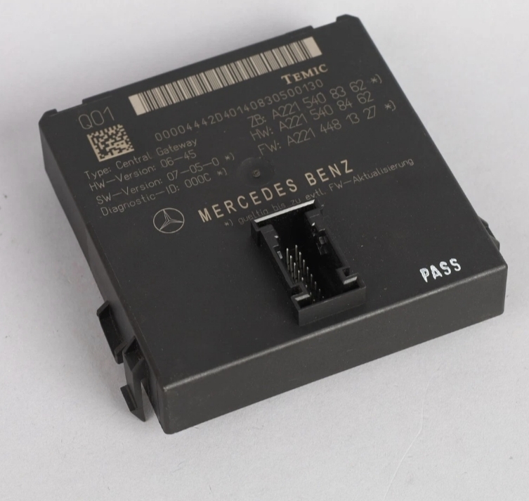 Módulo gateway control module Mercedes-Benz com conector