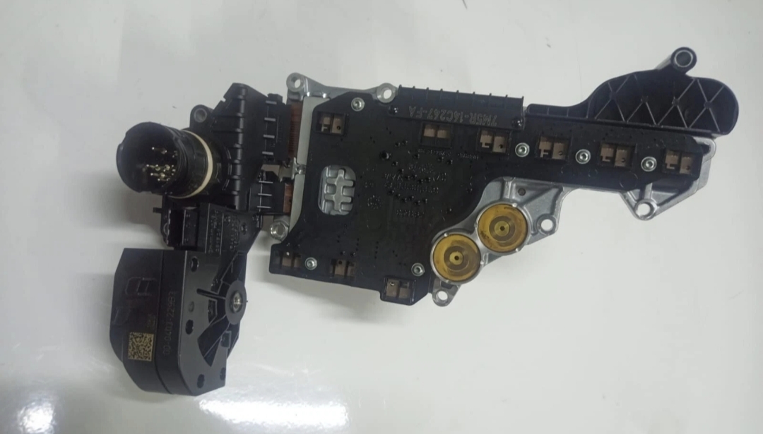 Mecatrônica e conjunto eletrônico da transmissão Volvo